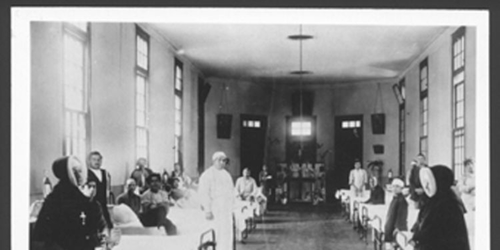 Sala de hospital atendida por la Congregación de la Providencia, ca. 1900