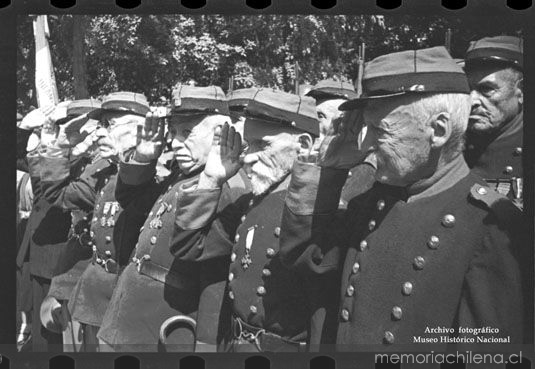 Veteranos de guerra en fiesta del roto chileno, 20 de enero de 1947