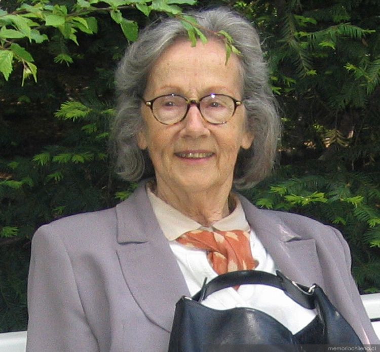 Carla Cordua en Praga, 2004