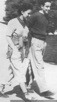 Guillermo Blanco con Lucía Cristi, su futura señora, 1950