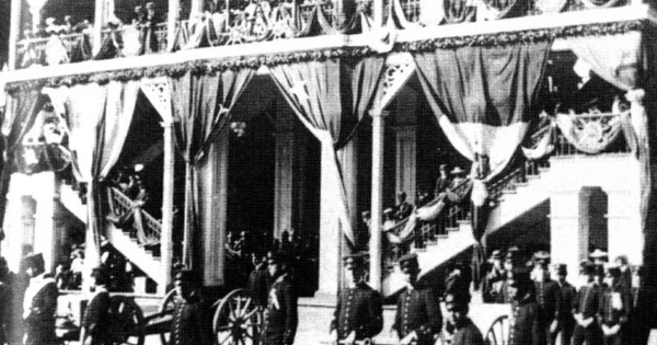 Ceremonia Naval en Patio 1 de la Escuela Naval, 1912