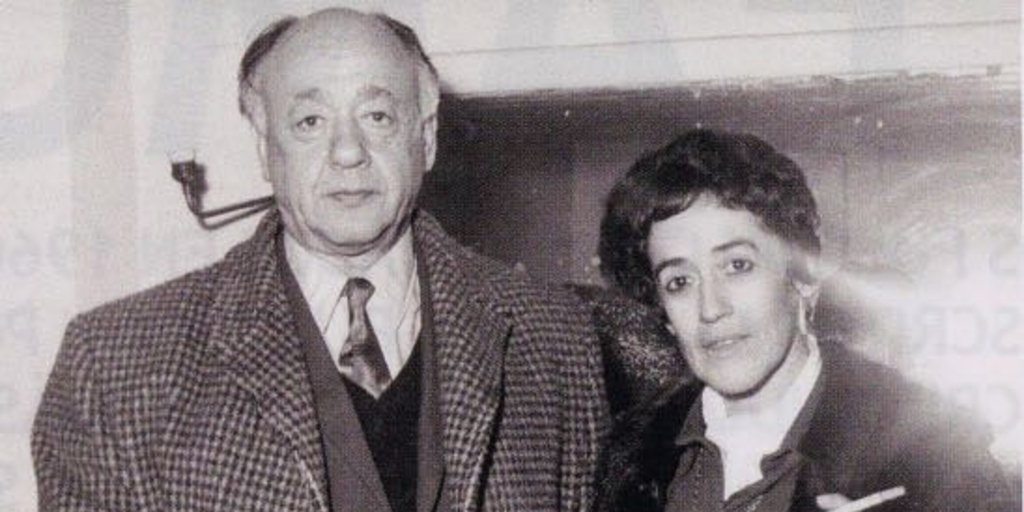 Isidora Aguirre con Eugène Ionesco