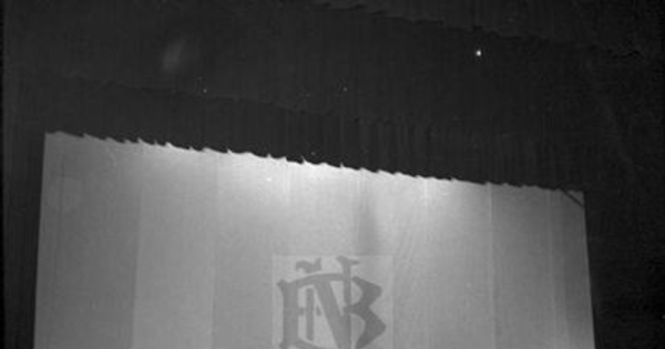 Escena del ballet "Divertimento Real", Ballet Nacional, 1961