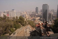 Vista de Santiago centro, desde el mirador del cerro Santa Lucía, octubre de 2006