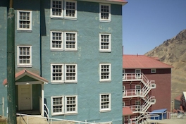 Campamento Minero Sewell, edificios con habitaciones para solteros, 2007