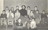 Curso de primer año : niños de Sewell, 1957