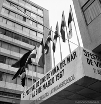 Vista de la marquesina del V Festival de Cine,  Viña del Mar, 1967