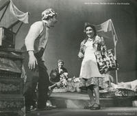 Mario Montilles, Matilde Broders, Ana González en "Versos de ciego", estreno de 1961