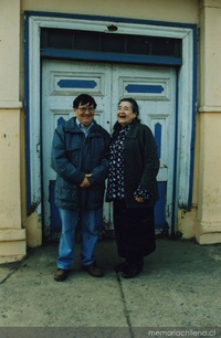 Fidel Sepúlveda y Margot Loyola en Pica (Región de Tarapacá), ca. 2000