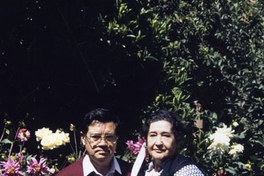 Fidel Sepúlveda y Margot Loyola en casa de Ema Jauch y Pedro Olmos, Linares, ca. 1990