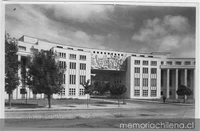 Universidad de Concepción: fachada del establecimiento educacional, 1940