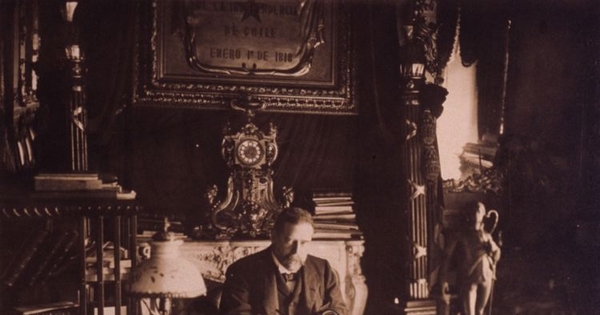 Germán Riesco en su despacho, 1906