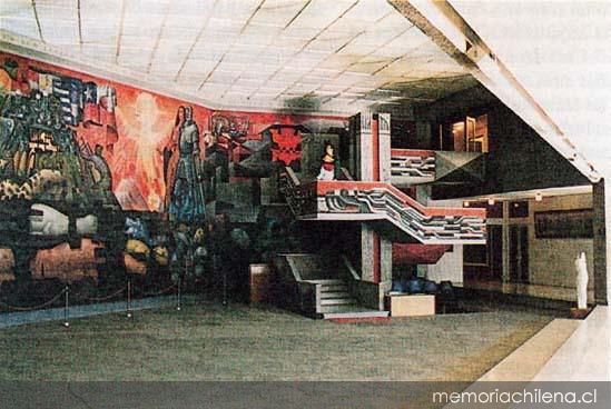 El mural Presencia de América Latina en la Casa del Arte