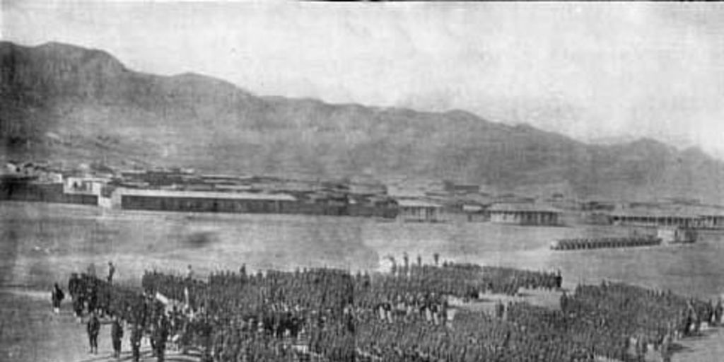 Regimiento N° 2 de línea antes de embarcarse a Pisagua, 1879