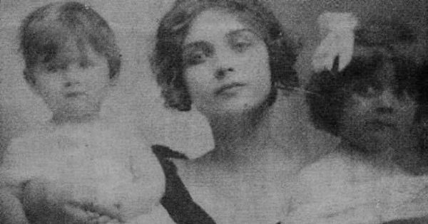 Teresa Wilms Montt e hijas
