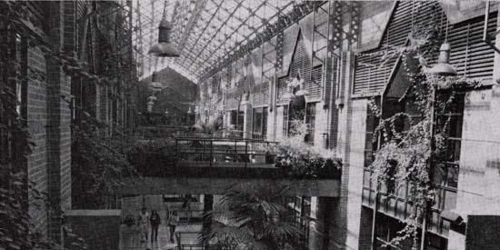 Interior del nuevo edificio de la Facultad de Administración y Economía