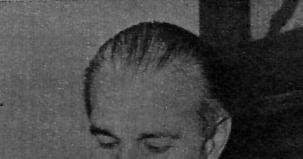 Carlos Droguett en la época de publicación de Eloy (1960)