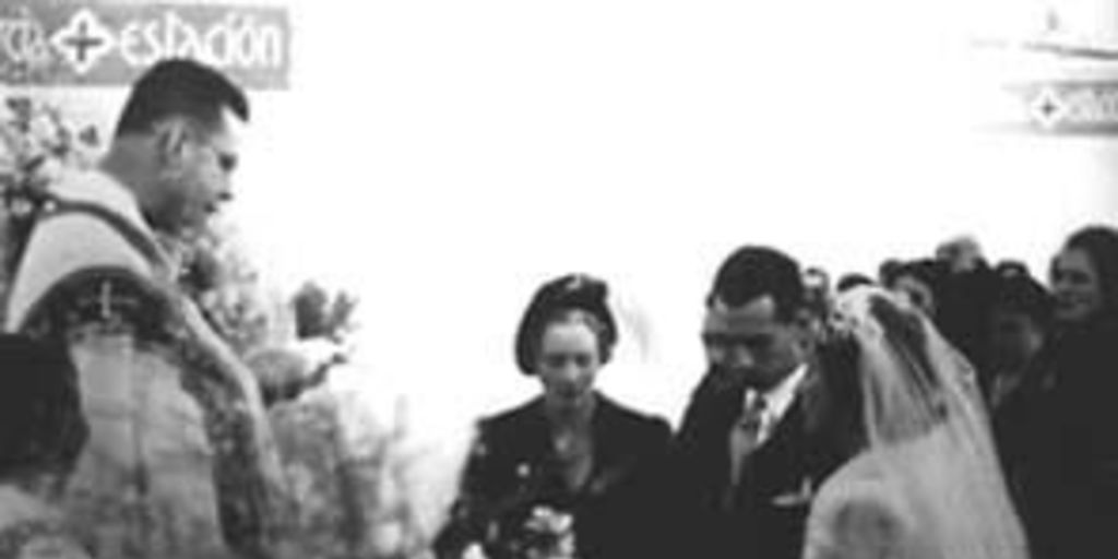 Alberto Hurtado Cruchaga: 19 de marzo de 1950, matrimonio de Marta Cruchaga y Roberto Escobar