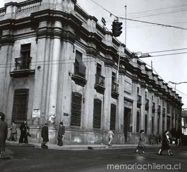 Edificio de calles Compañía y Bandera