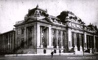 Fachada de la Biblioteca Nacional