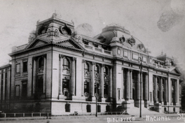 Fachada de la Biblioteca Nacional