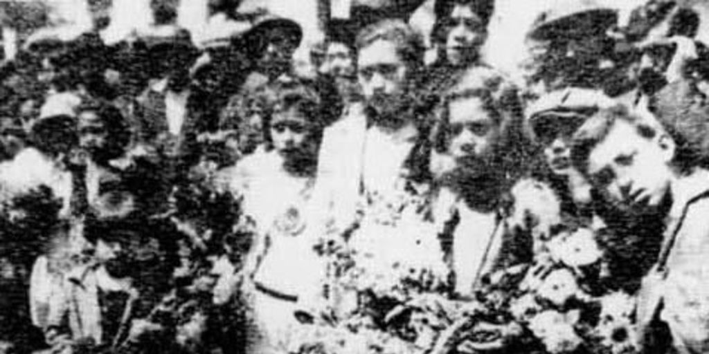 Ofrendas populares en el funeral de Luis Emilio Recabarren, 1924