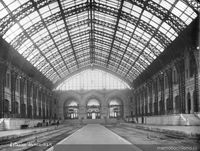 Interior de la estación Mapocho, construida en 1912.