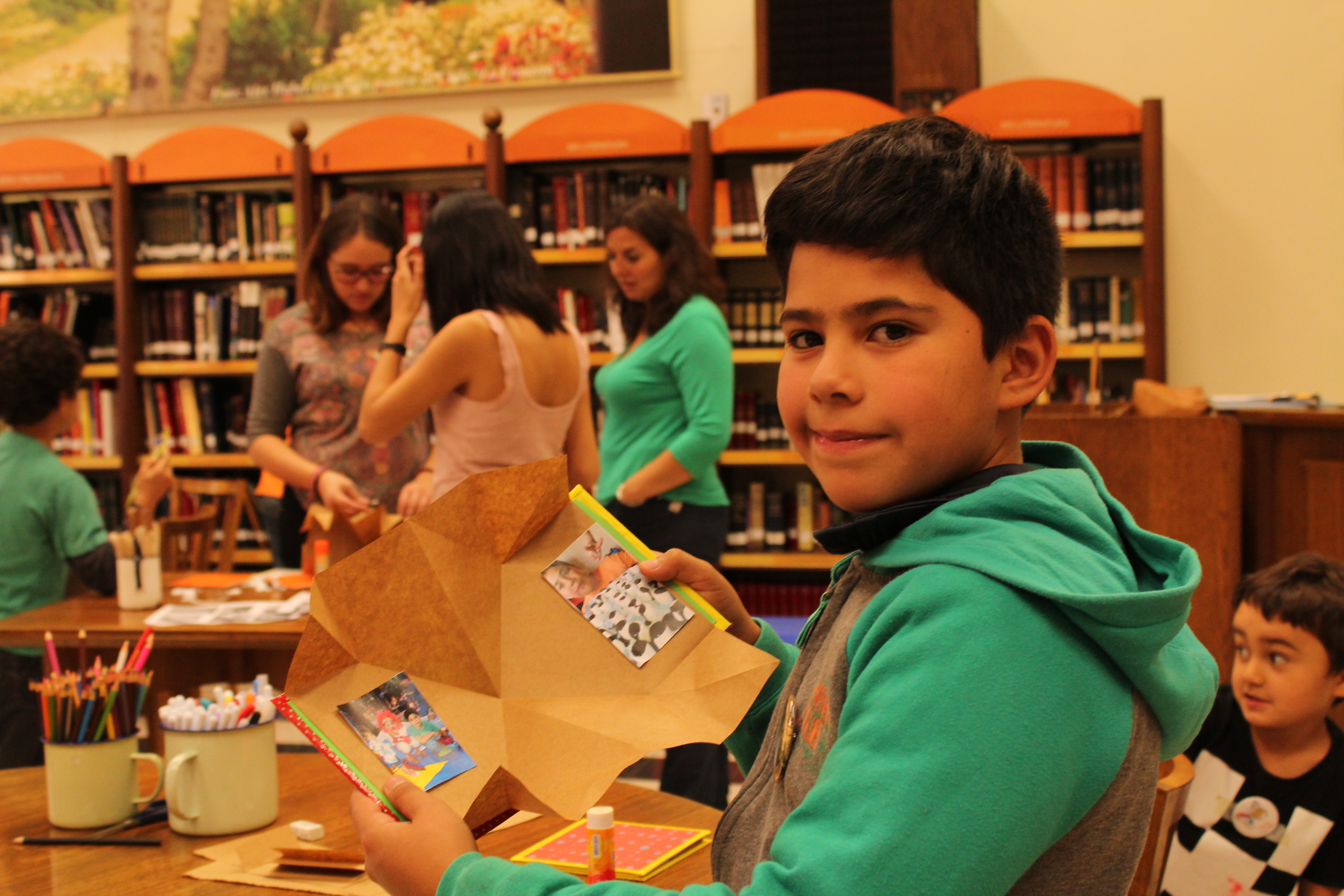 Taller de Chile para Niños, 25 de abril de 2015. Taller de Chile para Niños, 25 de abril de 2015.