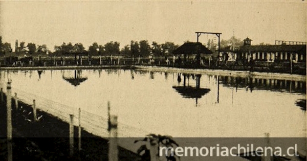 Piscina del Estadio Policial, 1923