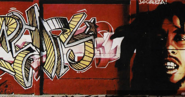 Graffitti en Plaza Italia, 1998
