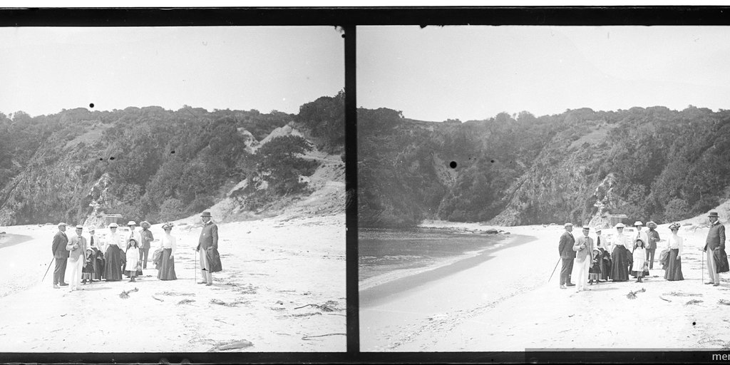 Grupo en la playa blanca, Hualpén, 1907