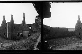 El Castillo de Suscinio, la Trinité-sur-mer, interior, septiembre de 1911