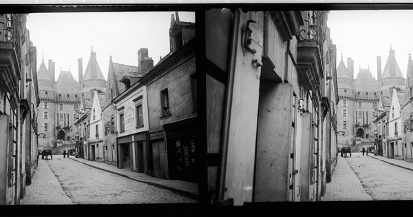 Vista del Castillo de Langeais desde la calle, Indre-et-Loire, Francia, abril 1909