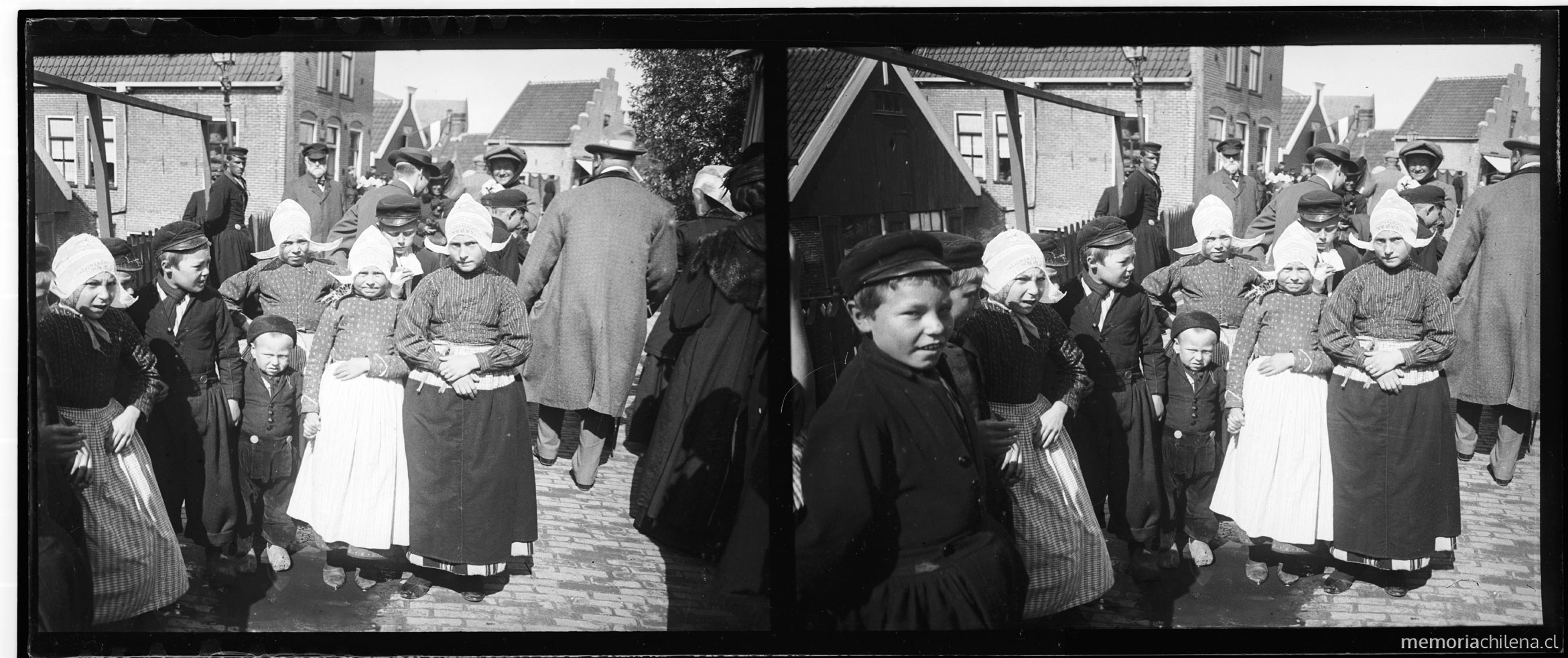 Niños, Volendam, Holanda, septiembre,1909