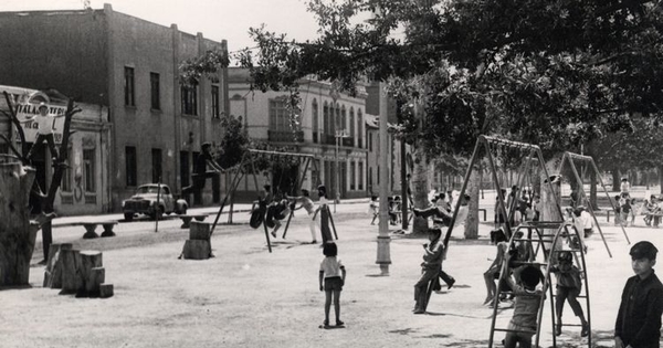 Plaza infantil, 1972