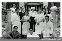 Alejandro Lipschütz y el equipo del Instituto de Medicina Experimental de Santiago, 1957