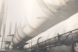 Instalaciones de la fábrica de cemento El Melón. Fotografía de Antonio Quintana.