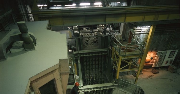 Planta chancado, interior mina El Teniente. 1989. Fotografía de Jack Ceitelis.