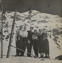 Esquiadores en Portillo