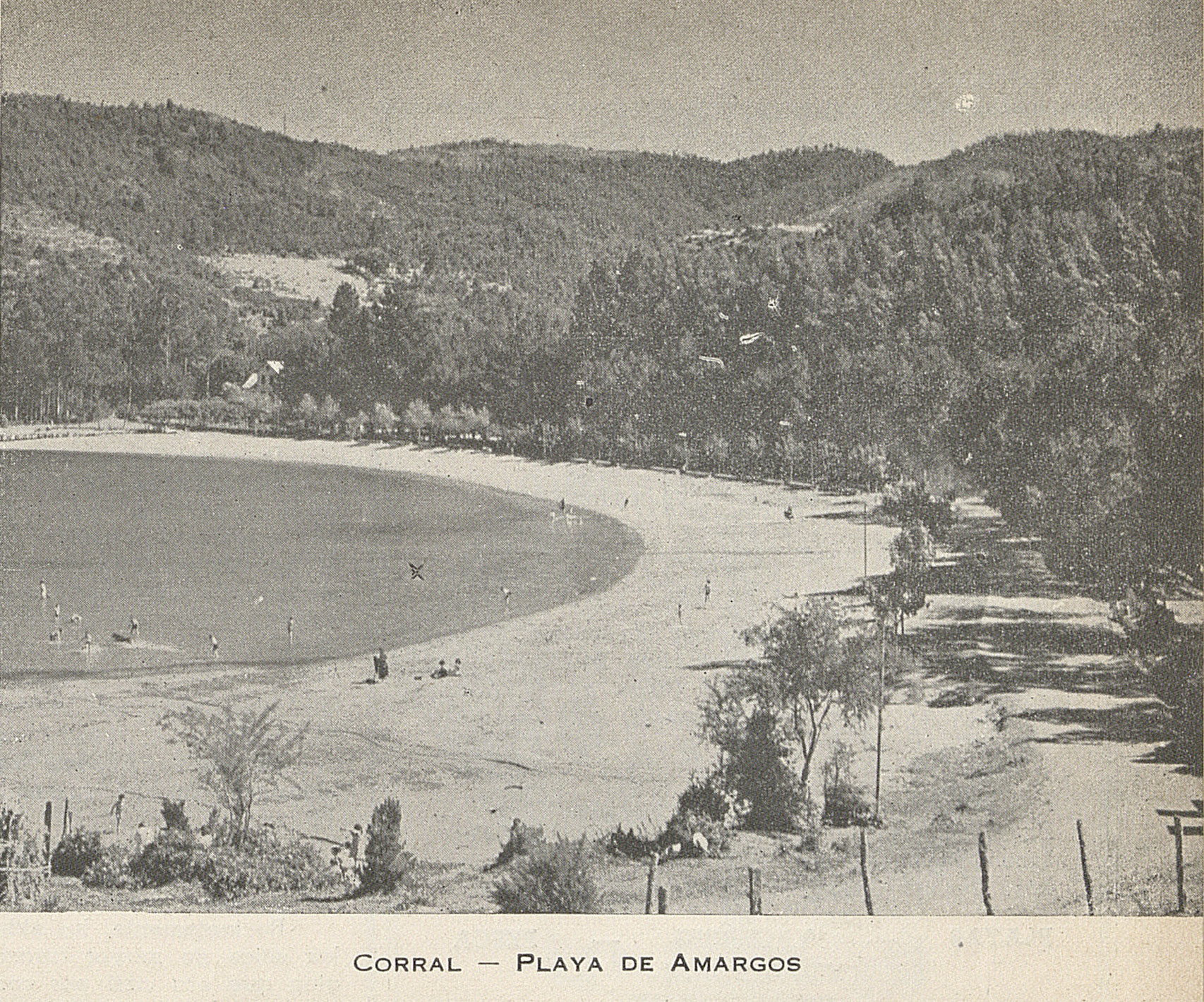 Playa de Amargos, Corral