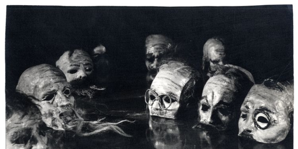 Máscaras para el ballet "La Mesa Verde"