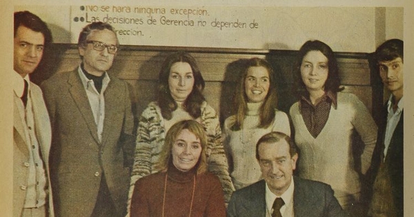 Equipo de Mampato: Oscar Vega, Miguel Arteche, Loreto Rodríguez, Mariola Grez, Paulina Migliassi, Juan Cano, Cecilia Eyzaguirre y Renzo Pecchenino. 1975.Mampato (300): 46, 21 de octubre, 1975.