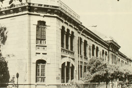 Lugar en el que funcionó la Escuela de Artes y Oficios (calles Catedral y Chacabuco)