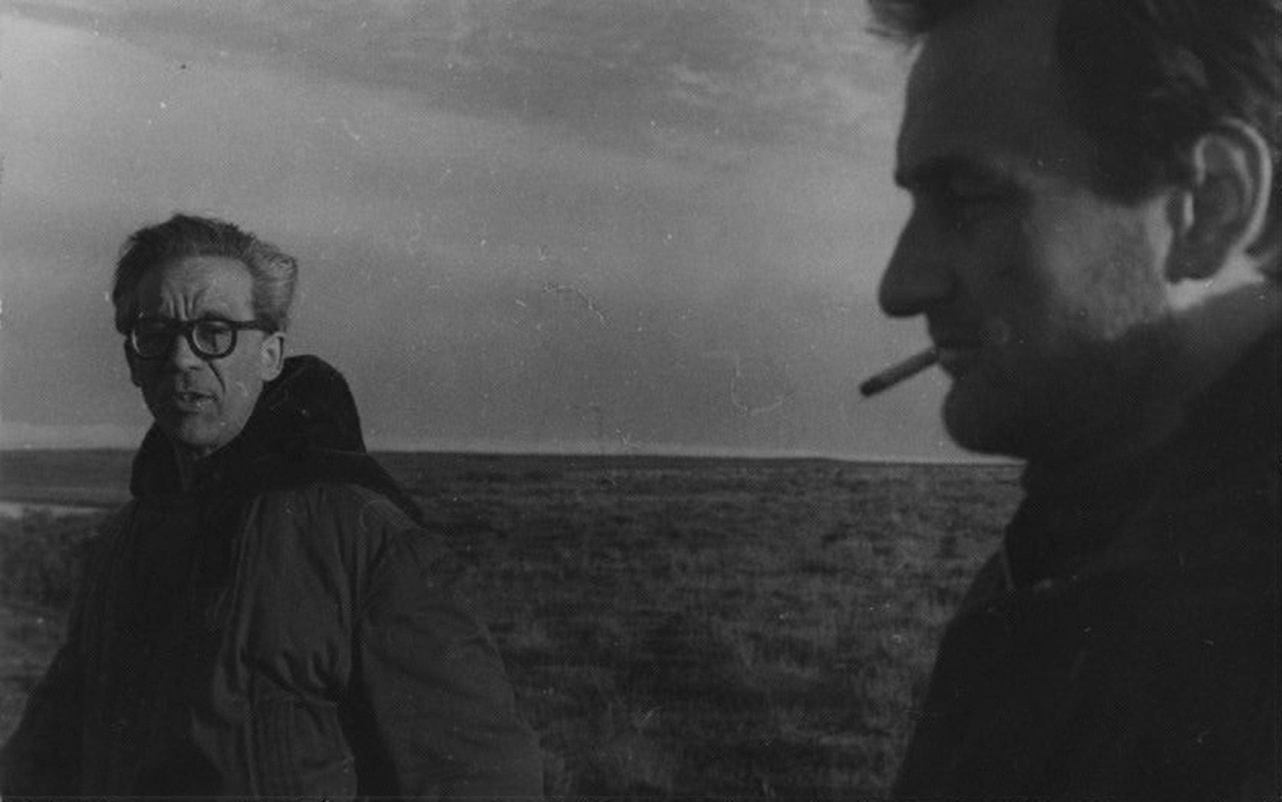 Alberto Cruz y Michel Deguy en Bajos de Santa Rosa, Argentina, durante la Travesía de Amereida