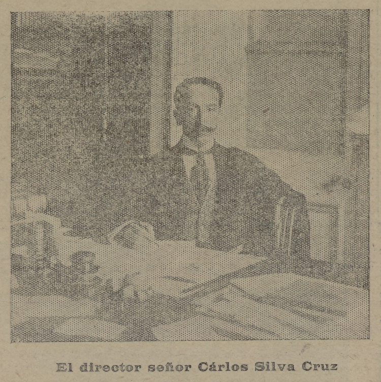 El director señor Carlos Silva Cruz