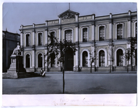 Edificio del Real Palacio del Tribunal del Consulado, albergó a la Biblioteca Nacional, entre 1886 y 1925