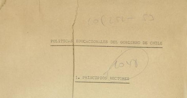 Chile. Superintendencia de Educación Pública. Secretaría Técnica. Políticas educacionales del gobierno de Chile: versión preliminar. Santiago: La Superintendencia, 1974. 33 p.