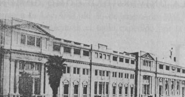 Casa Central de la Pontificia Universidad Católica de Chile en 1930