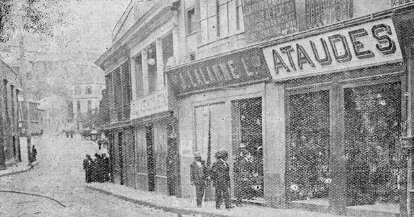 Botería de Lalanne saqueda por las turbas. Huelga del 16 de mayo de 1903