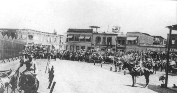 Tropas del Regimiento Esmeralda comprometidas en la represión de la huelga de Iquique, hacia 1907